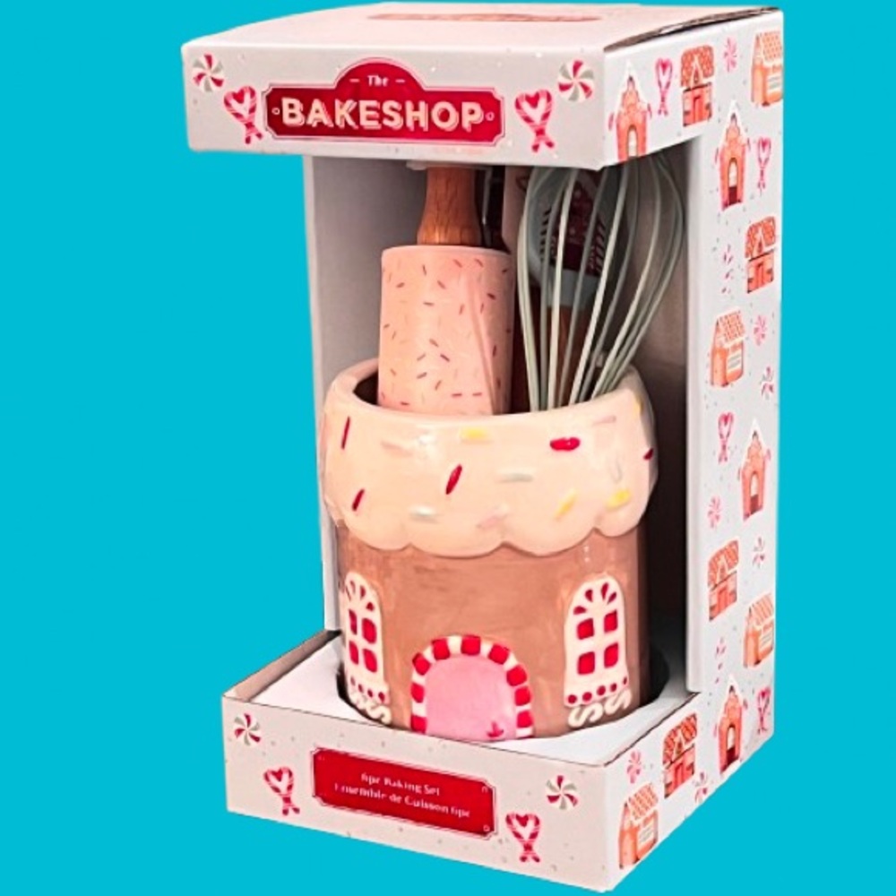 🆕-The Bakeshop-Gingerbread House Themed 6-Piece Baking Set